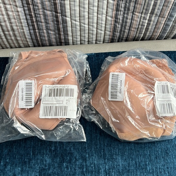 Breezies Women's Bra Sz 38D Natural Curves Underwire Beige A451455 - Picture 5 of 7